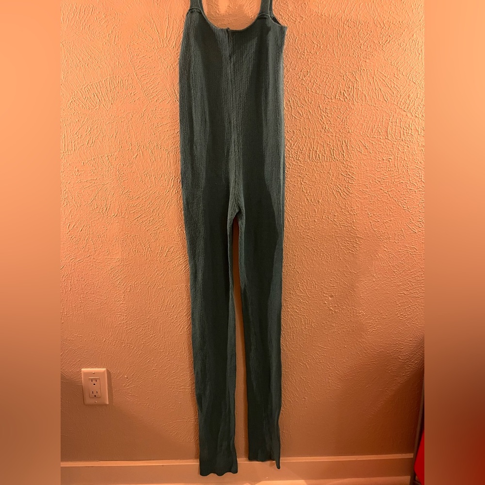 COPY - Blue ballet warmups